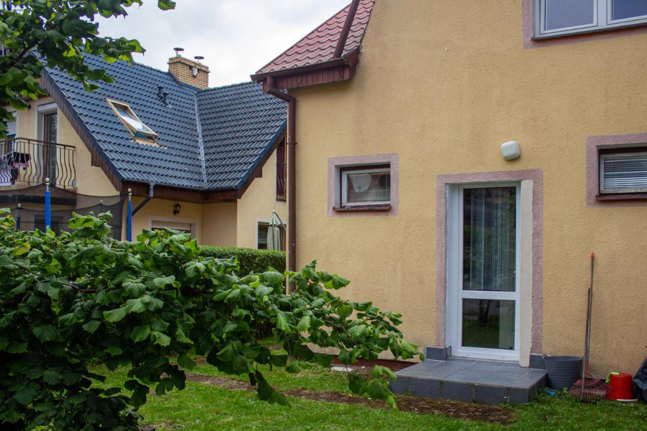 Domek Letniskowy Poddąbie Exterior foto